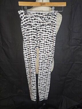 Black & White Gingham High-Rise Leggings